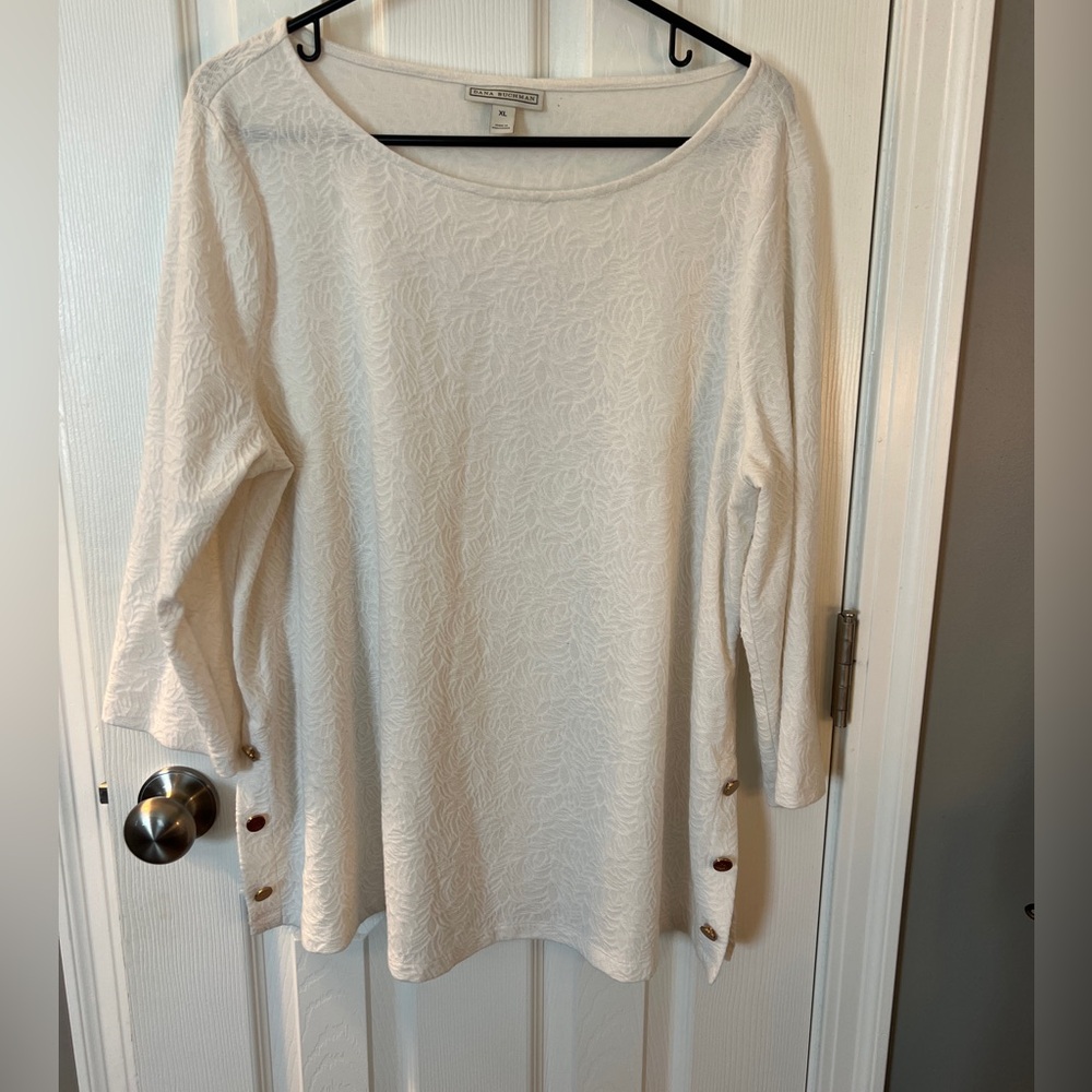 Dana Buchman Cream Textured Tunic with Button Accents
